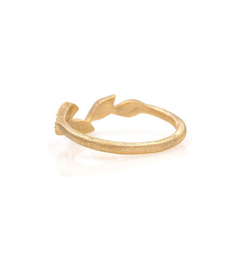 18k 5 Leaf Curve Ring