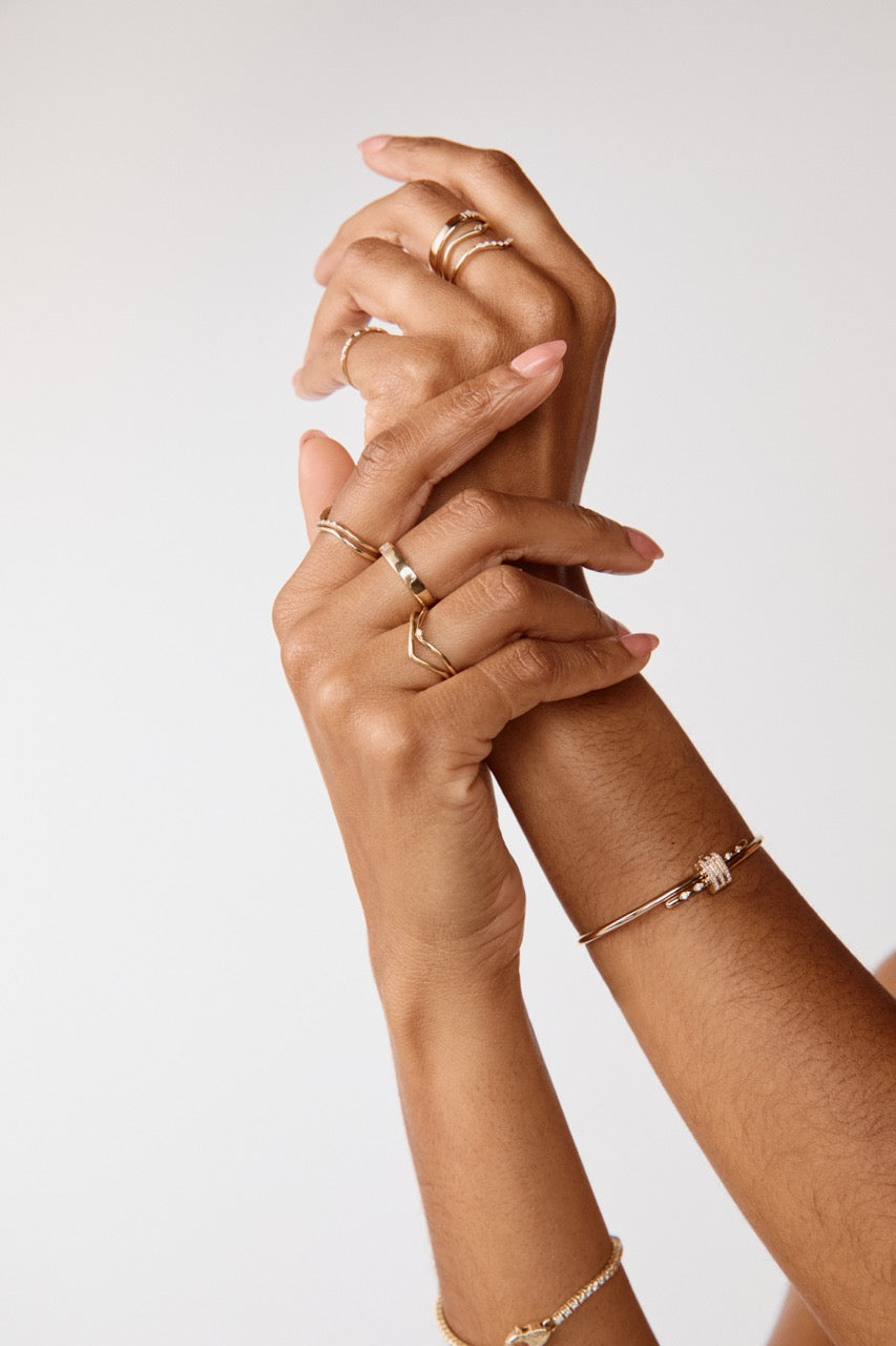 Pave Diamond V Band