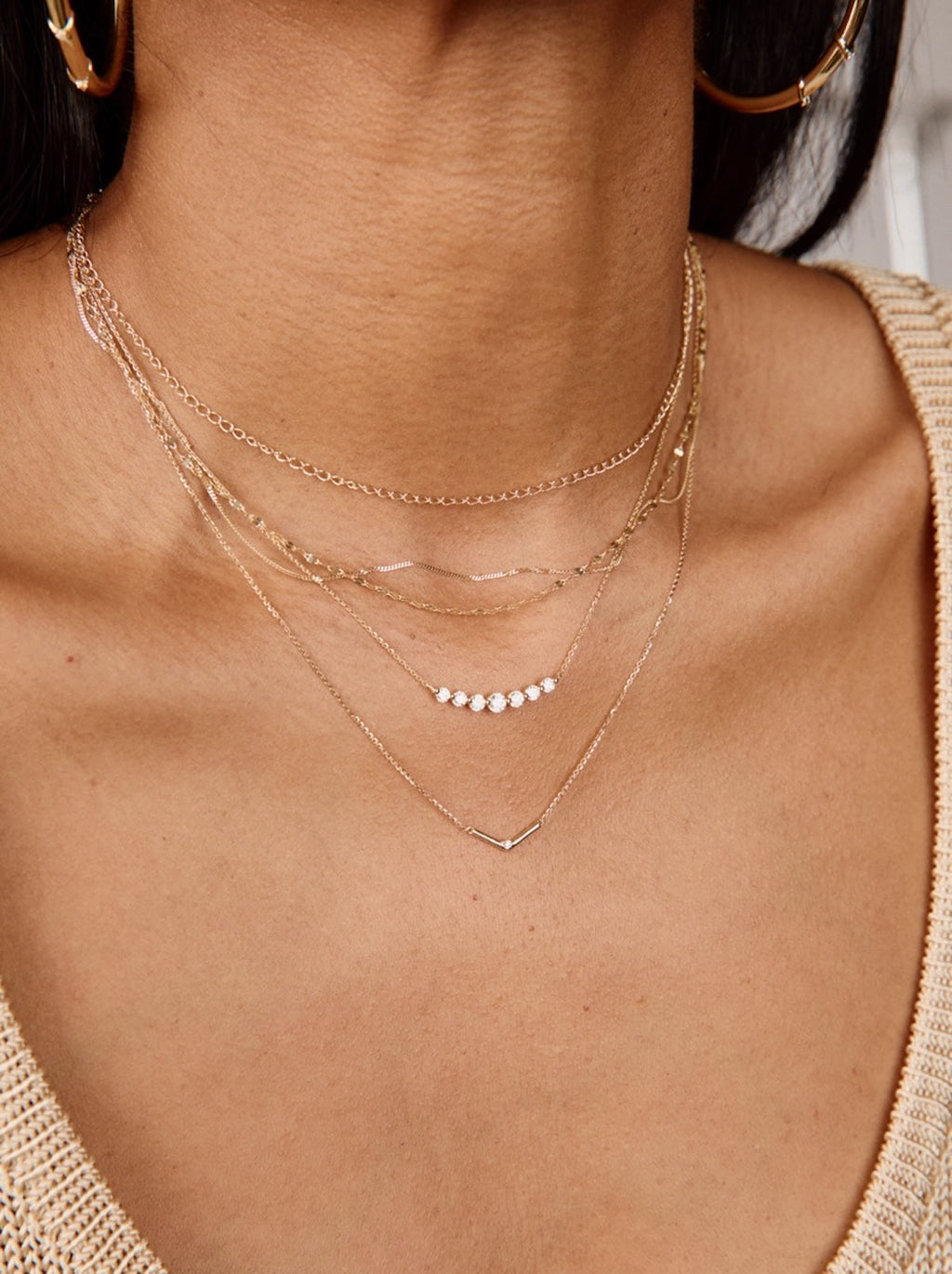 Single Diamond V Necklace