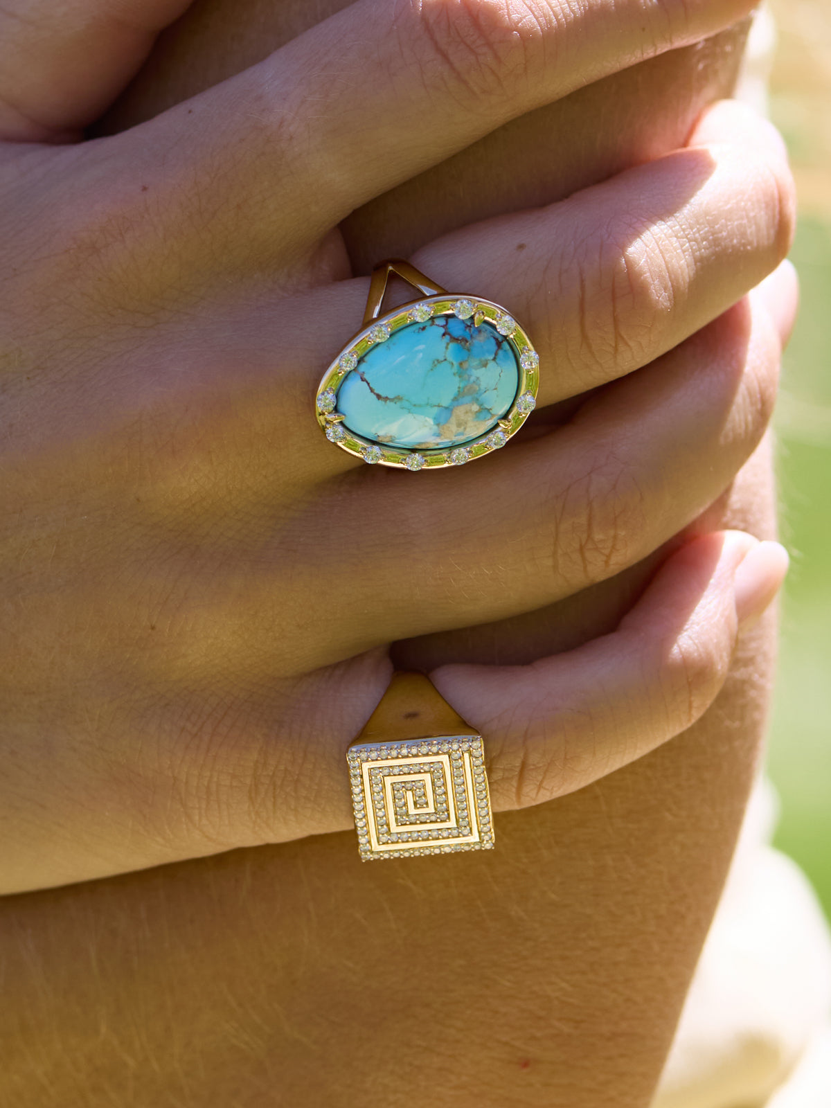 The Maze Ring