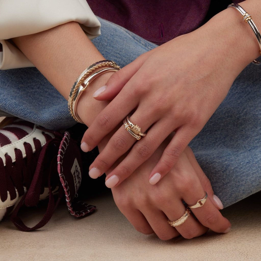Mixed Metal Spinning Latch Ring