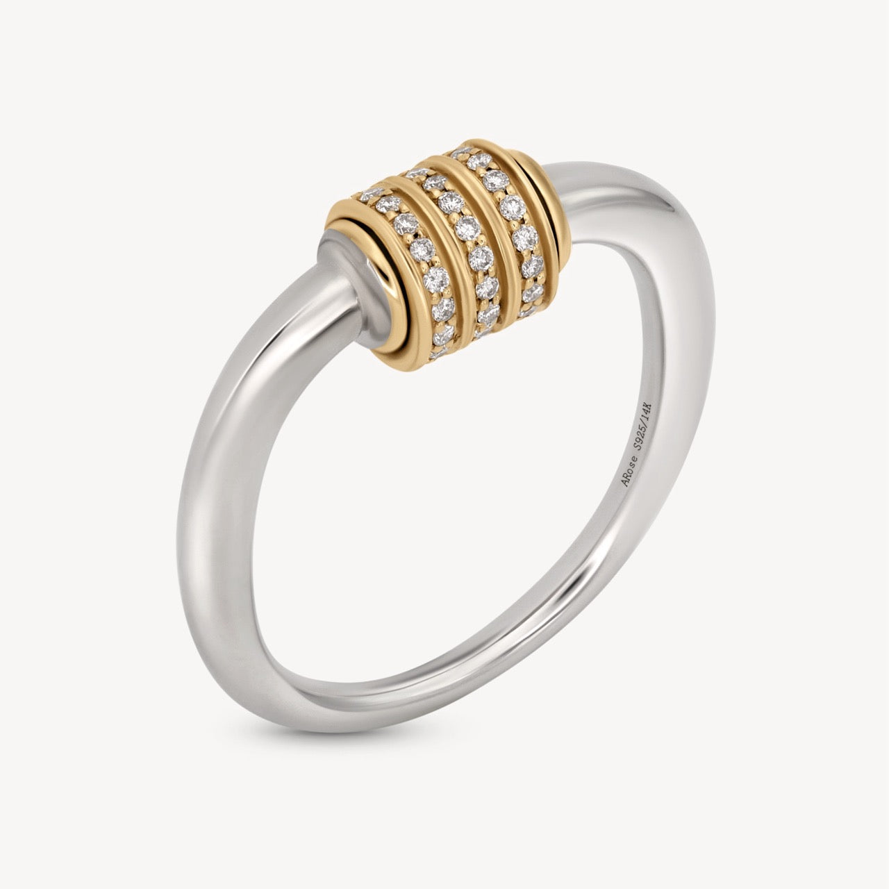 Mixed Metal Spinning Latch Ring