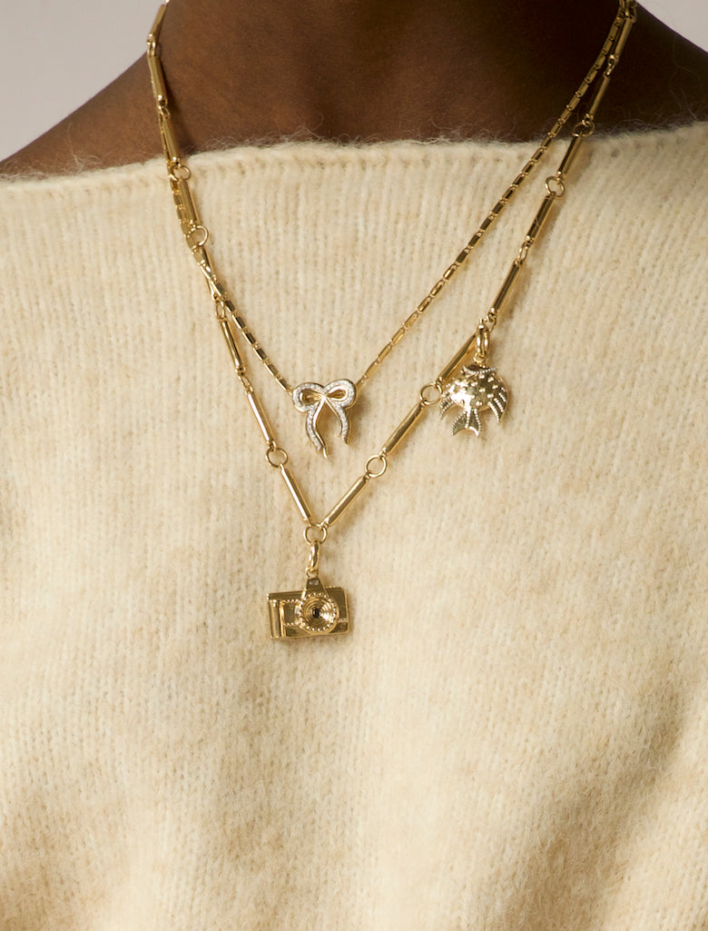 Bow Pendant
