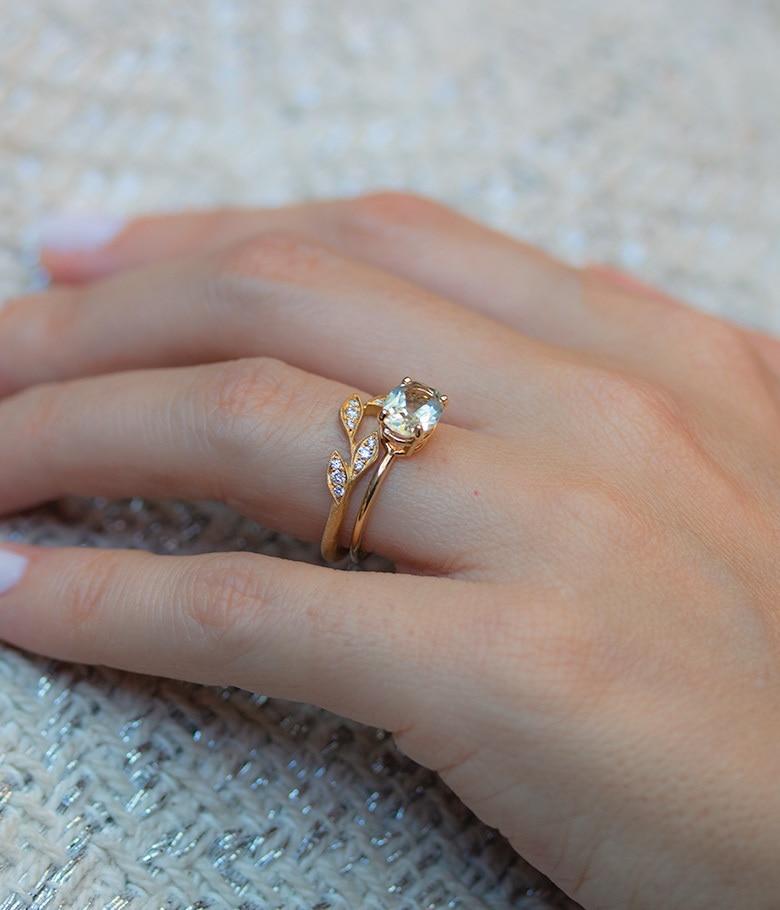 18k 5 Leaf Curve Ring